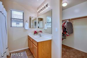 3669 E Ironhorse Rd, Gilbert, AZ 85297 photo 13