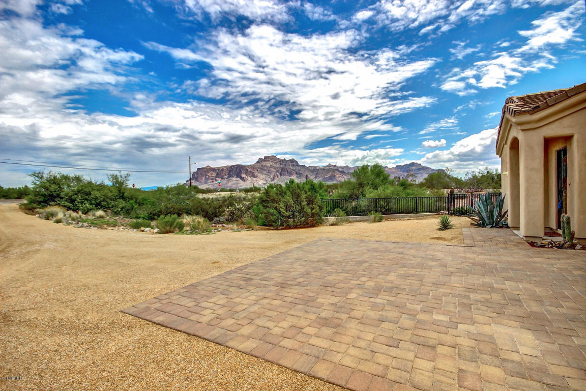 3175 E Broadway Ave, Apache Junction, AZ 85119 photo 2