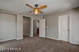 3843 E Santa Fe Ln, Gilbert, AZ 85297 photo 13