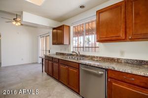 1219 E Utopia Rd, Phoenix, AZ 85024 photo 8