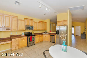 8451 E Peralta Ave, Mesa, AZ 85212 photo 3