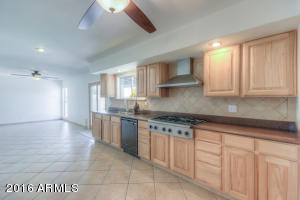 3416 E Cochise Dr, Phoenix, AZ 85028 photo 2