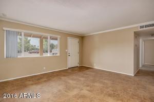 657 E Franklin Ave, Mesa, AZ 85204 photo 2