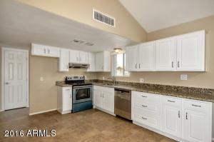 657 E Franklin Ave, Mesa, AZ 85204 photo 4