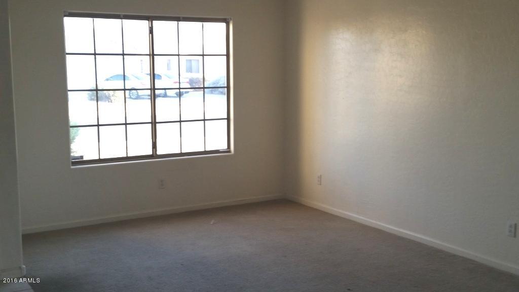 652 W Dublin St, Gilbert, AZ 85233 photo 2