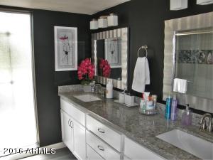 250 E Joan D Arc Ave, Phoenix, AZ 85022 photo 14