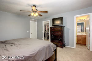 1002 E Gwen St, Phoenix, AZ 85042 photo 10
