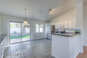 2277 E Stottler Dr, Gilbert, AZ 85296 photo 9
