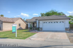 2277 E Stottler Dr, Gilbert, AZ 85296 photo 1