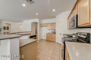 2533 W Apollo Rd, Phoenix, AZ 85041 photo 11