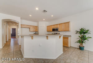 2533 W Apollo Rd, Phoenix, AZ 85041 photo 9