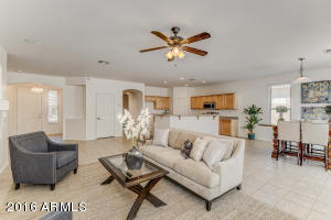 2533 W Apollo Rd, Phoenix, AZ 85041 photo 7