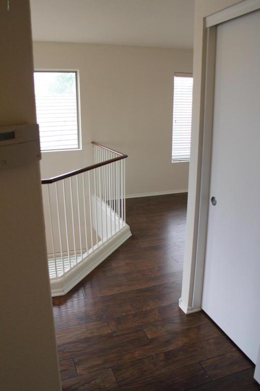 4739 E Abraham Ln, Phoenix, AZ 85050 photo 11