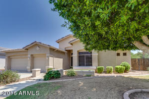 1241 N Bronco Ln, Gilbert, AZ 85233 photo 1