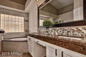 3847 E Hiddenview Dr, Phoenix, AZ 85048 photo 29