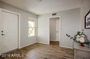 1008 W Halstead Dr, Phoenix, AZ 85023 photo 12