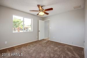1008 W Halstead Dr, Phoenix, AZ 85023 photo 14