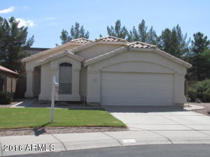 71 S Garnet Rd, Gilbert, AZ 85296 photo 1