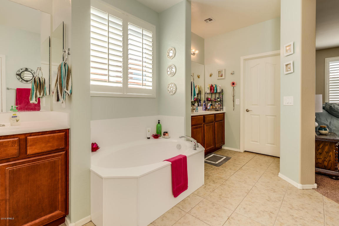2421 E Stacey Rd, Gilbert, AZ 85298 photo 25