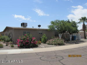 2319 E Betty Elyse Ln, Phoenix, AZ 85022 photo 43