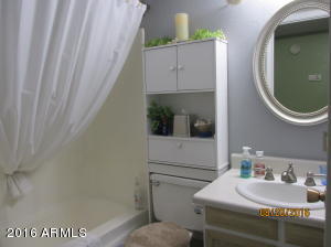 2319 E Betty Elyse Ln, Phoenix, AZ 85022 photo 32