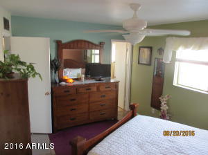 2319 E Betty Elyse Ln, Phoenix, AZ 85022 photo 26