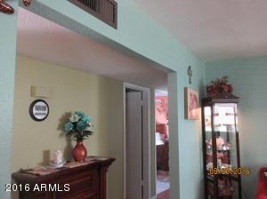 2319 E Betty Elyse Ln, Phoenix, AZ 85022 photo 23