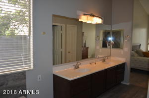 425 W Merrill Ave, Gilbert, AZ 85233 photo 17