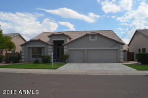 425 W Merrill Ave, Gilbert, AZ 85233 photo 1