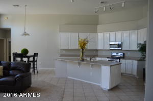 425 W Merrill Ave, Gilbert, AZ 85233 photo 8