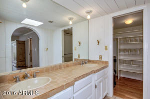 6829 N 3rd Pl, Phoenix, AZ 85012 photo 25
