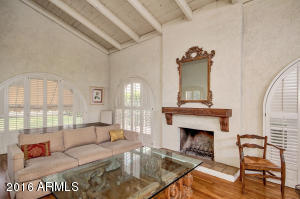 6829 N 3rd Pl, Phoenix, AZ 85012 photo 13