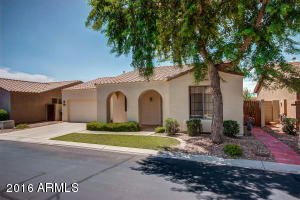 2110 S Edgewater --, Mesa, AZ 85209 photo 2