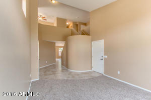 1395 E Betsy Ln, Gilbert, AZ 85296 photo 4