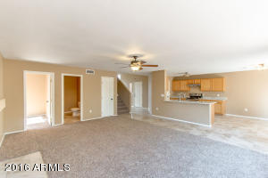 1395 E Betsy Ln, Gilbert, AZ 85296 photo 9