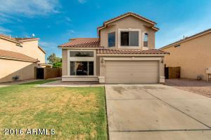 1395 E Betsy Ln, Gilbert, AZ 85296 photo 1