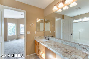 1395 E Betsy Ln, Gilbert, AZ 85296 photo 33