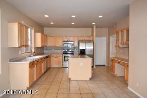 4291 E Sidewinder Ct, Gilbert, AZ 85297 photo 3