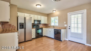 2902 E Charleston Ave, Phoenix, AZ 85032 photo 9