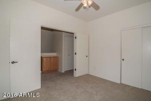 2727 E Schiliro Cir, Phoenix, AZ 85032 photo 23