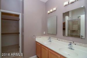 2727 E Schiliro Cir, Phoenix, AZ 85032 photo 17