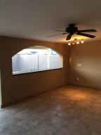 3832 W Earll Dr, Phoenix, AZ 85019 photo 5