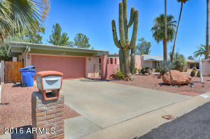 6902 E Florence Ln, Mesa, AZ 85208 photo 2