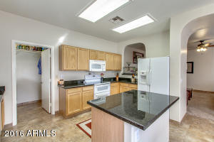 8109 E Posada Ave, Mesa, AZ 85212 photo 11
