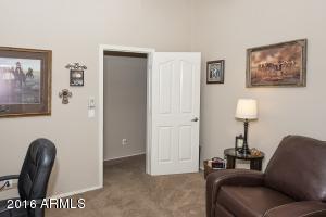 4407 E Lone Cactus Dr, Phoenix, AZ 85050 photo 7