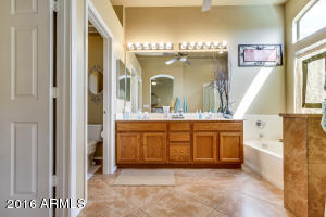 667 W Ivanhoe St, Gilbert, AZ 85233 photo 23