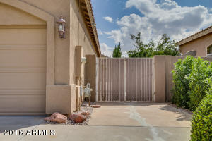 667 W Ivanhoe St, Gilbert, AZ 85233 photo 4