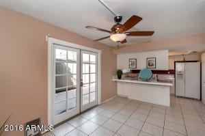 2883 E Fairmount Ave, Phoenix, AZ 85016 photo 4
