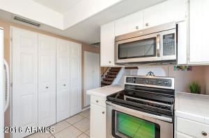 2883 E Fairmount Ave, Phoenix, AZ 85016 photo 8
