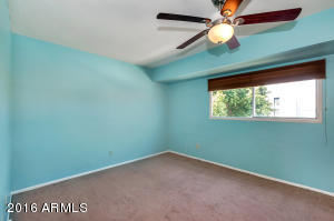 2883 E Fairmount Ave, Phoenix, AZ 85016 photo 14